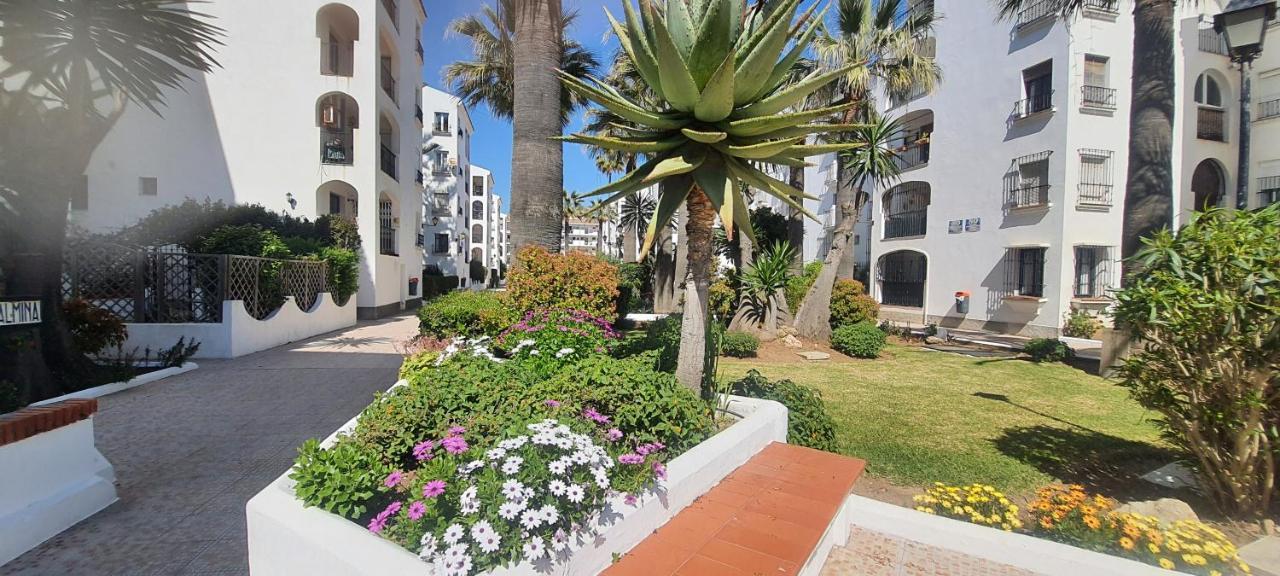 Apartamentos Sabinillas San Luis de Sabinillas Extérieur photo