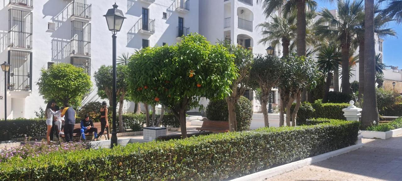 Apartamentos Sabinillas San Luis de Sabinillas Extérieur photo
